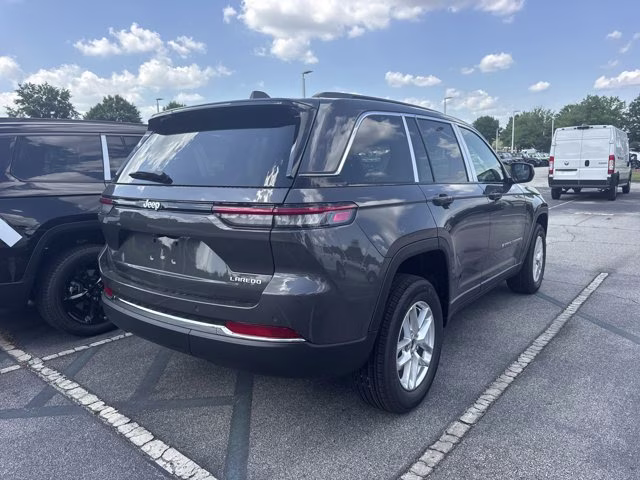 2026 Baltic Gray Metallic Clearcoat Jeep Grand Cherokee Laredo RWD SUV
