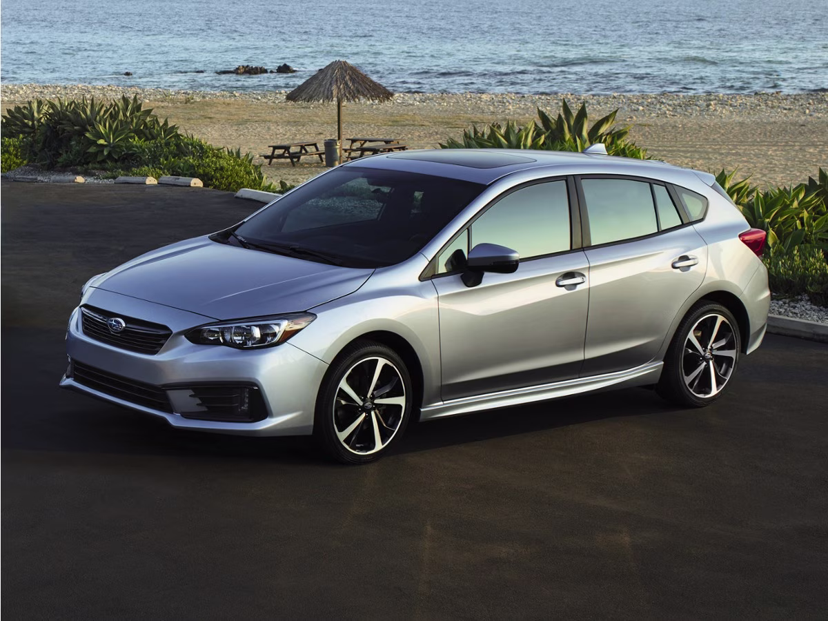 2023 Magnetite Gray Metallic Subaru Impreza Premium AWD Hatchback