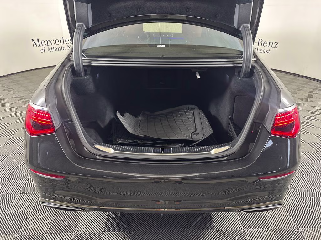 2025 Graphite Gray Metallic Mercedes-Benz S-Class S 580 AWD Sedan