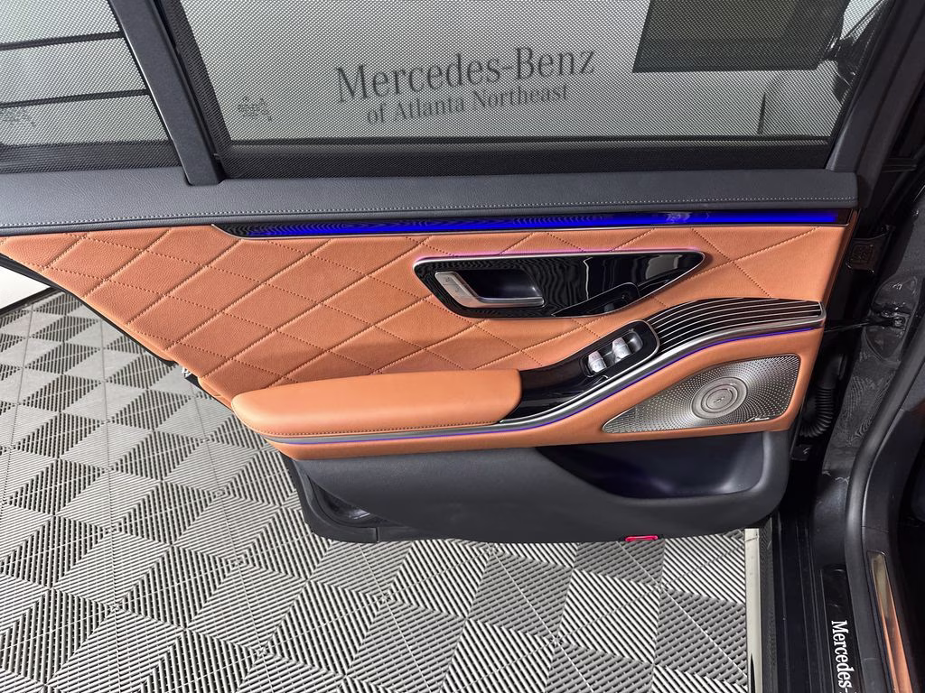 2025 Graphite Gray Metallic Mercedes-Benz S-Class S 580 AWD Sedan