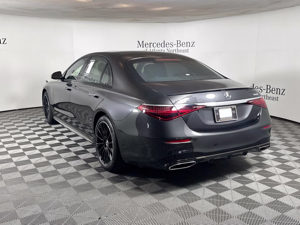 2025 Graphite Gray Metallic Mercedes-Benz S-Class S 580 AWD Sedan