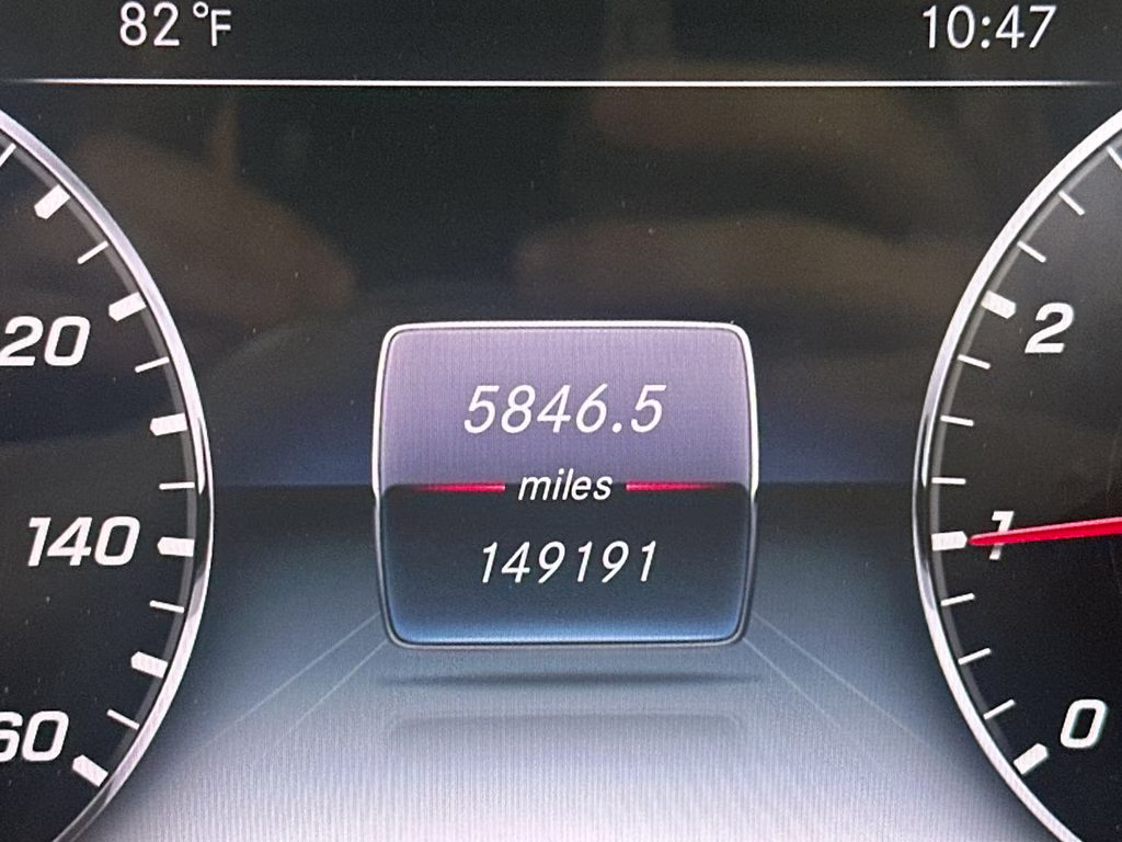 2018 White Mercedes-Benz S-Class S 560 RWD Sedan