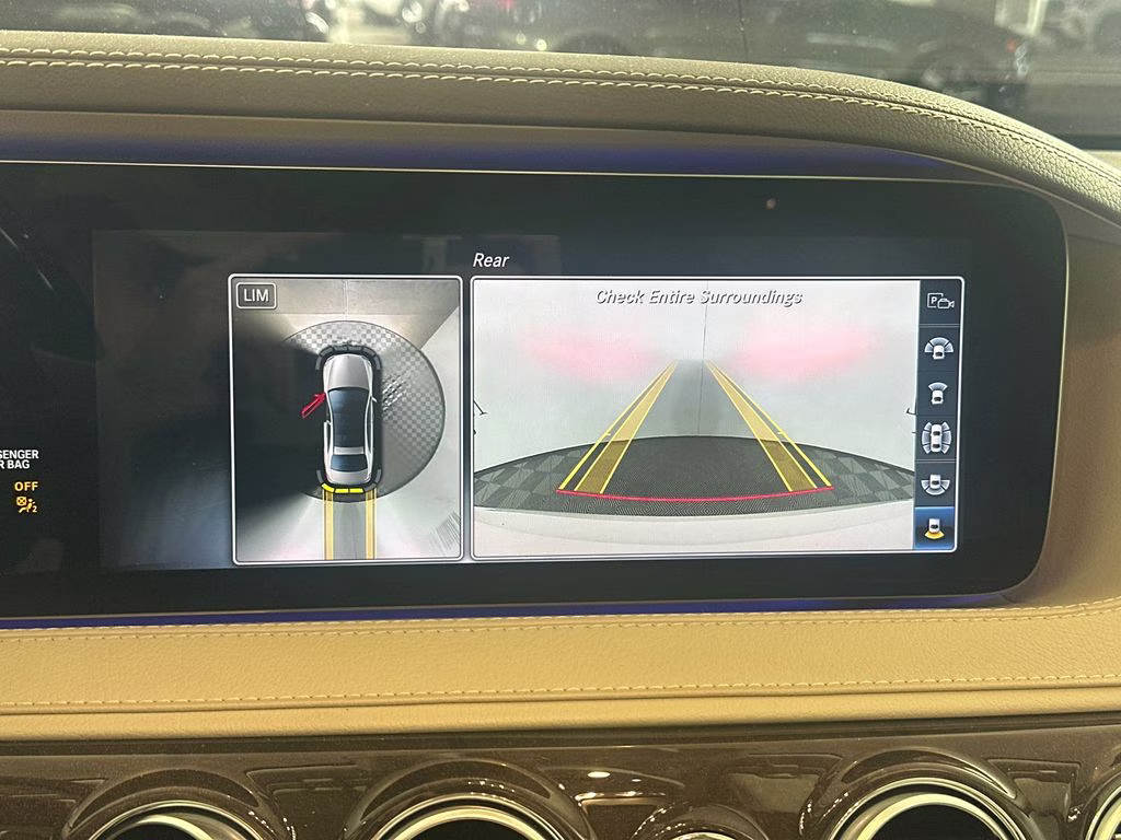 2018 White Mercedes-Benz S-Class S 560 RWD Sedan