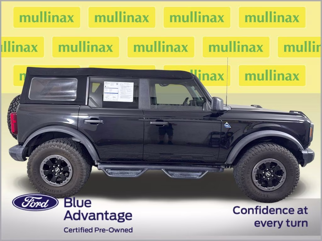 2022 Shadow Black Ford Bronco Black Diamond 4X4 SUV
