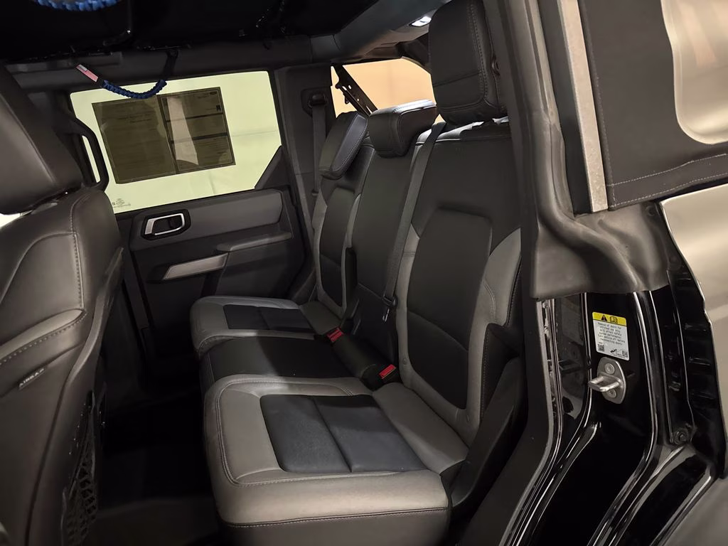 2022 Shadow Black Ford Bronco Black Diamond 4X4 SUV