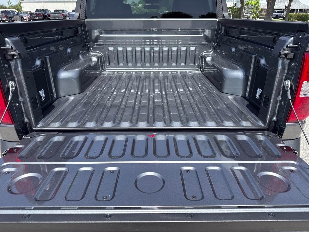 2026 Carbonized Gray Metallic Ford Maverick XL FWD Truck