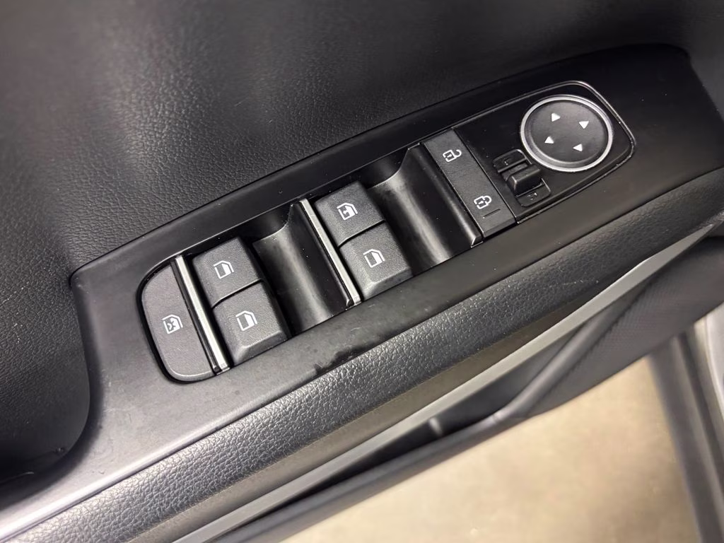 2025 Steel Gray Kia Soul LX FWD Hatchback