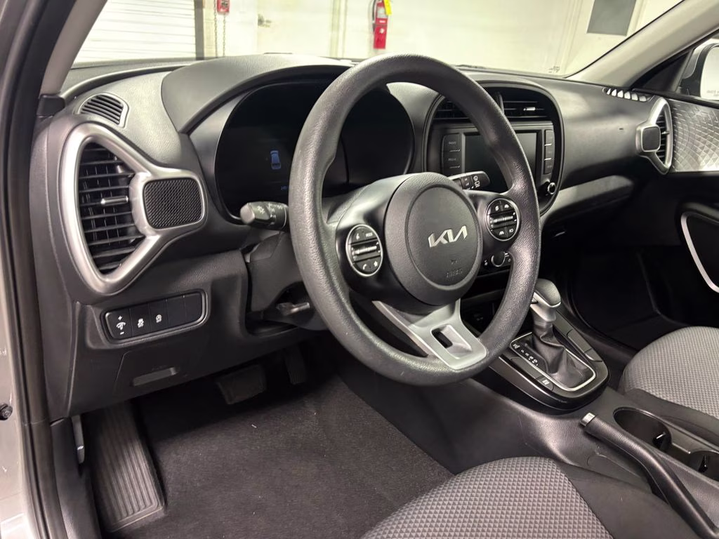 2025 Steel Gray Kia Soul LX FWD Hatchback