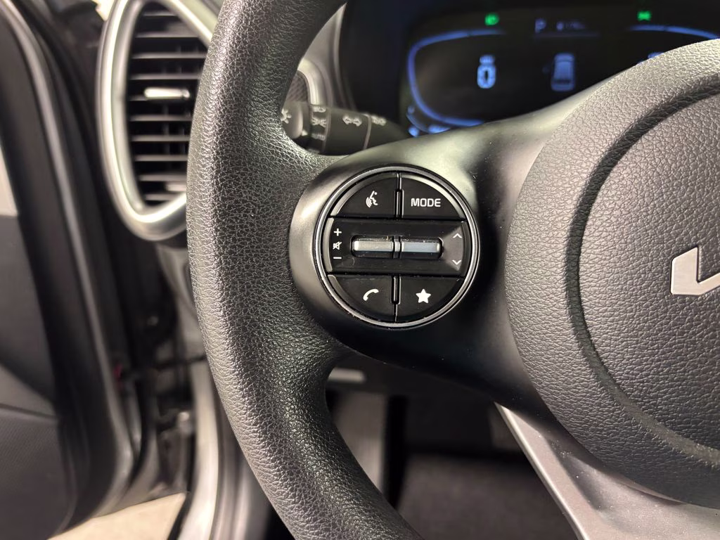 2025 Steel Gray Kia Soul LX FWD Hatchback