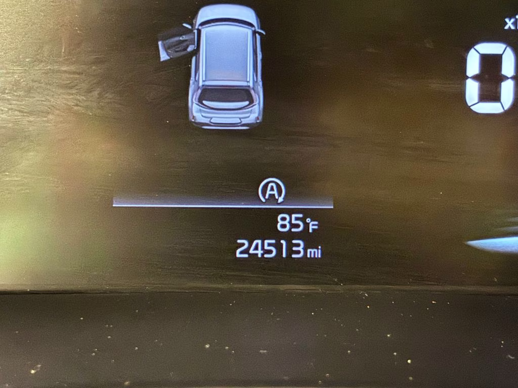 2025 Steel Gray Kia Soul LX FWD Hatchback