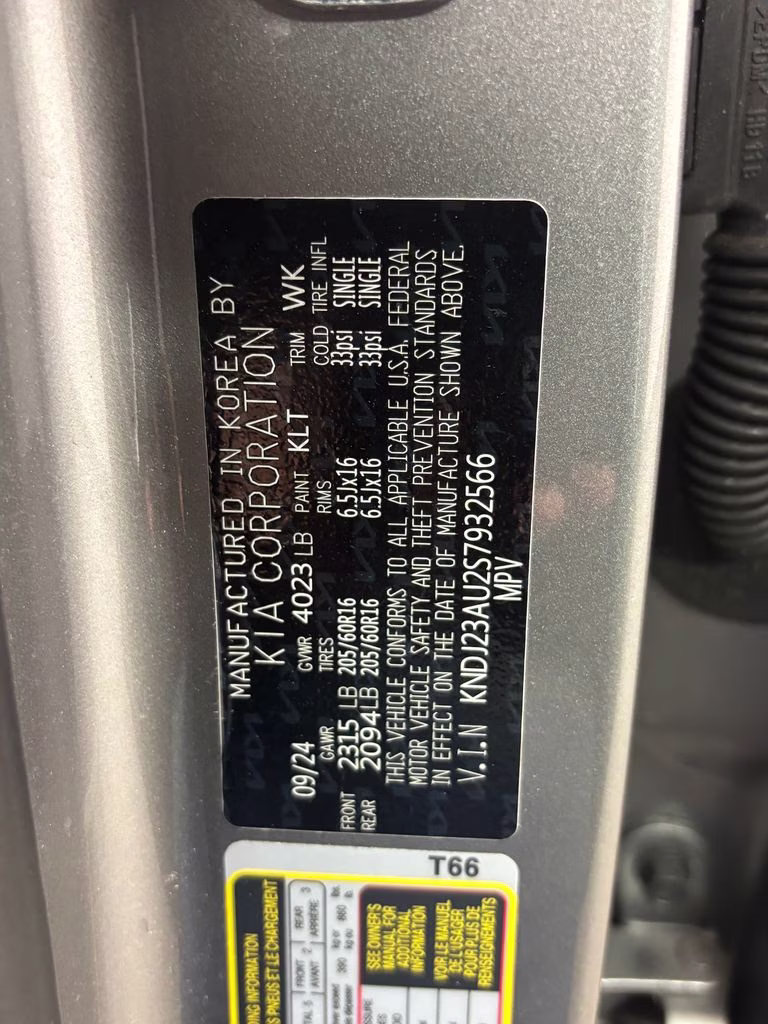 2025 Steel Gray Kia Soul LX FWD Hatchback