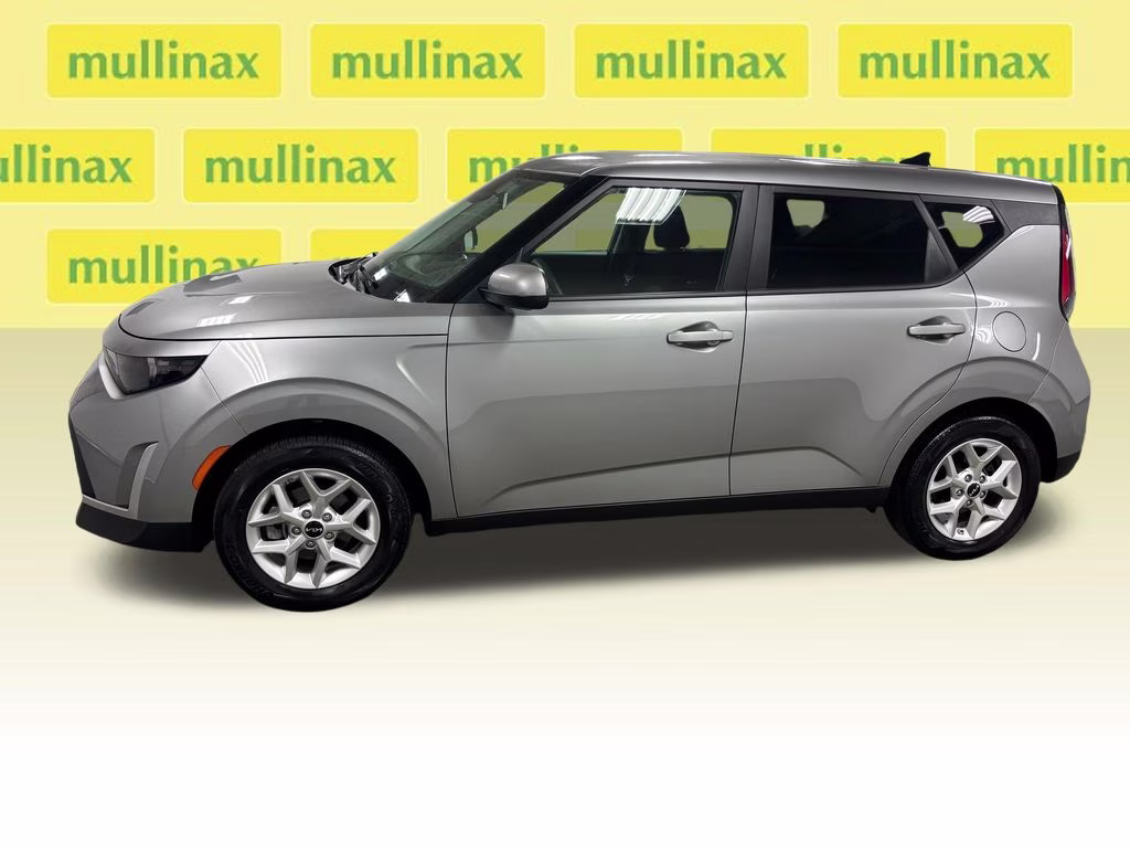 2025 Steel Gray Kia Soul LX FWD Hatchback