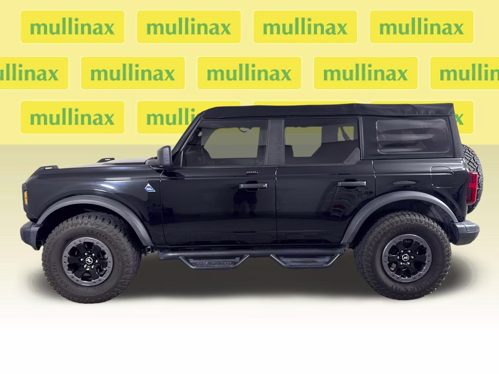 2022 Shadow Black Ford Bronco Black Diamond 4X4 SUV