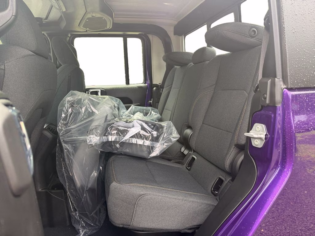 2026 Reign Jeep Gladiator Sport 4X4 Truck