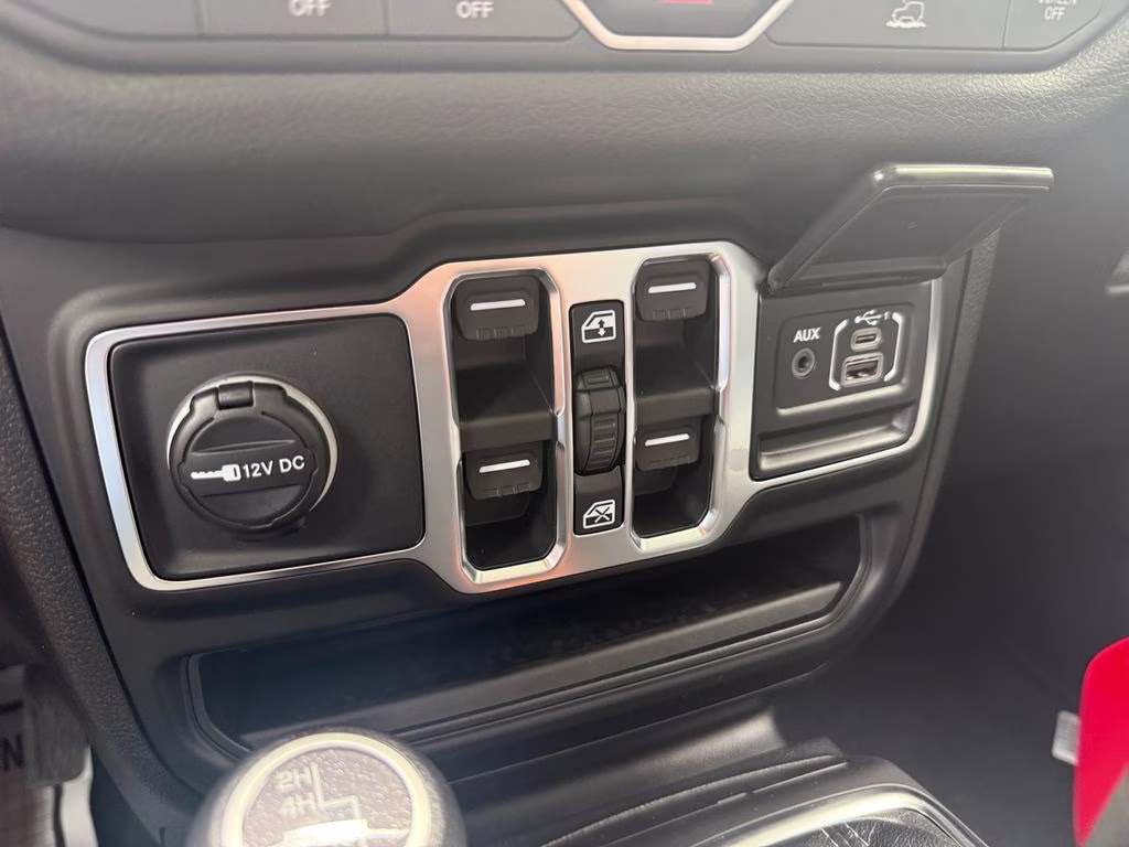 2026 Reign Jeep Gladiator Sport 4X4 Truck