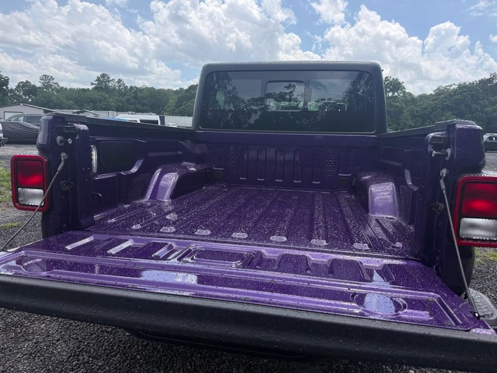 2026 Reign Jeep Gladiator Sport 4X4 Truck