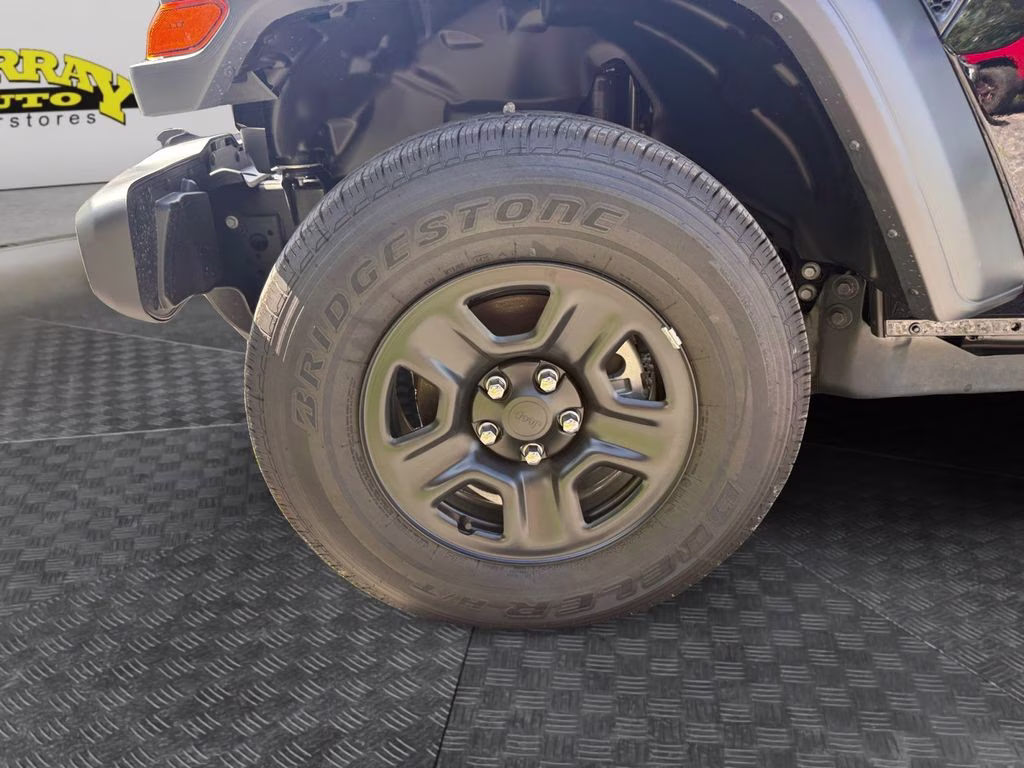 2026 Black Clearcoat Jeep Gladiator Sport 4X4 Truck