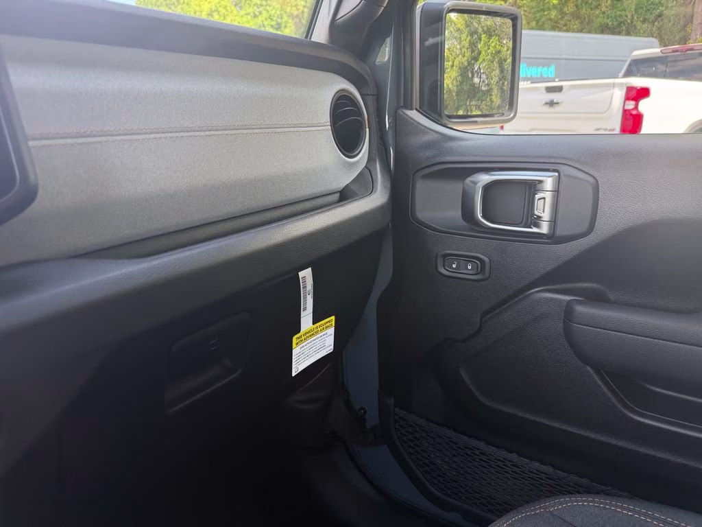 2026 Anvil Clearcoat Jeep Gladiator Sport 4X4 Truck