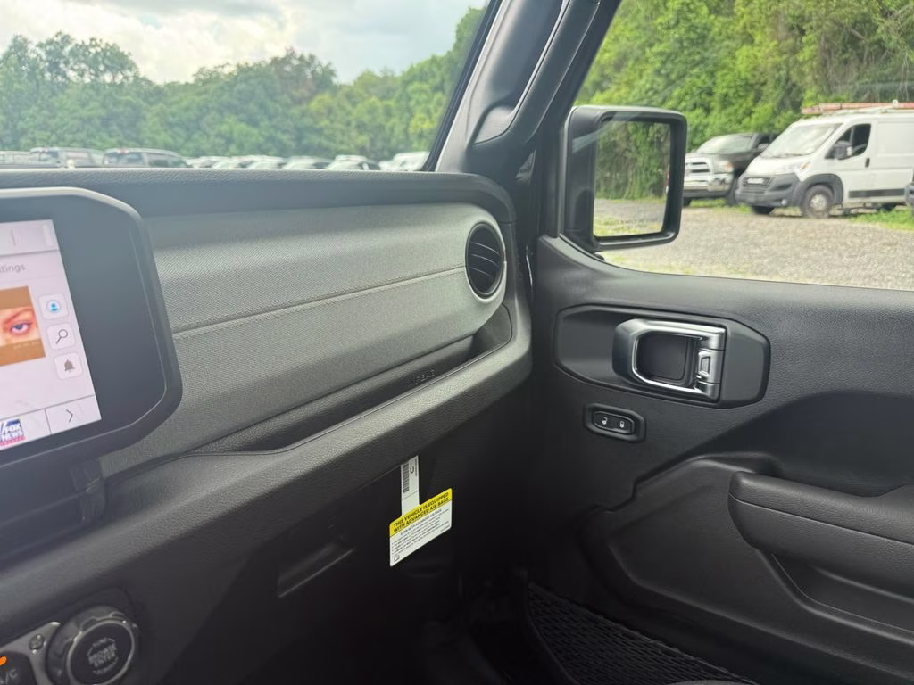 2026 Black Clearcoat Jeep Gladiator Sport 4X4 Truck