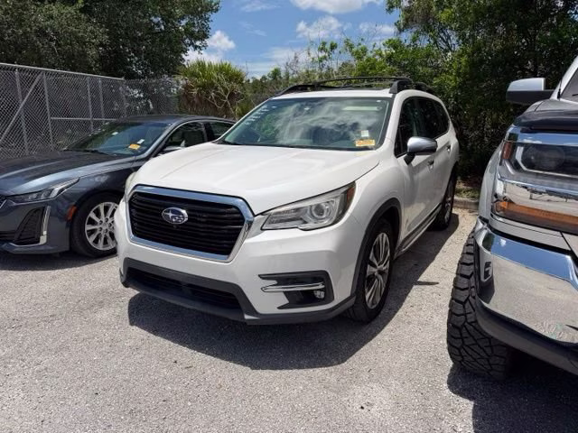 2019 Crystal White Pearl Subaru Ascent Touring AWD SUV