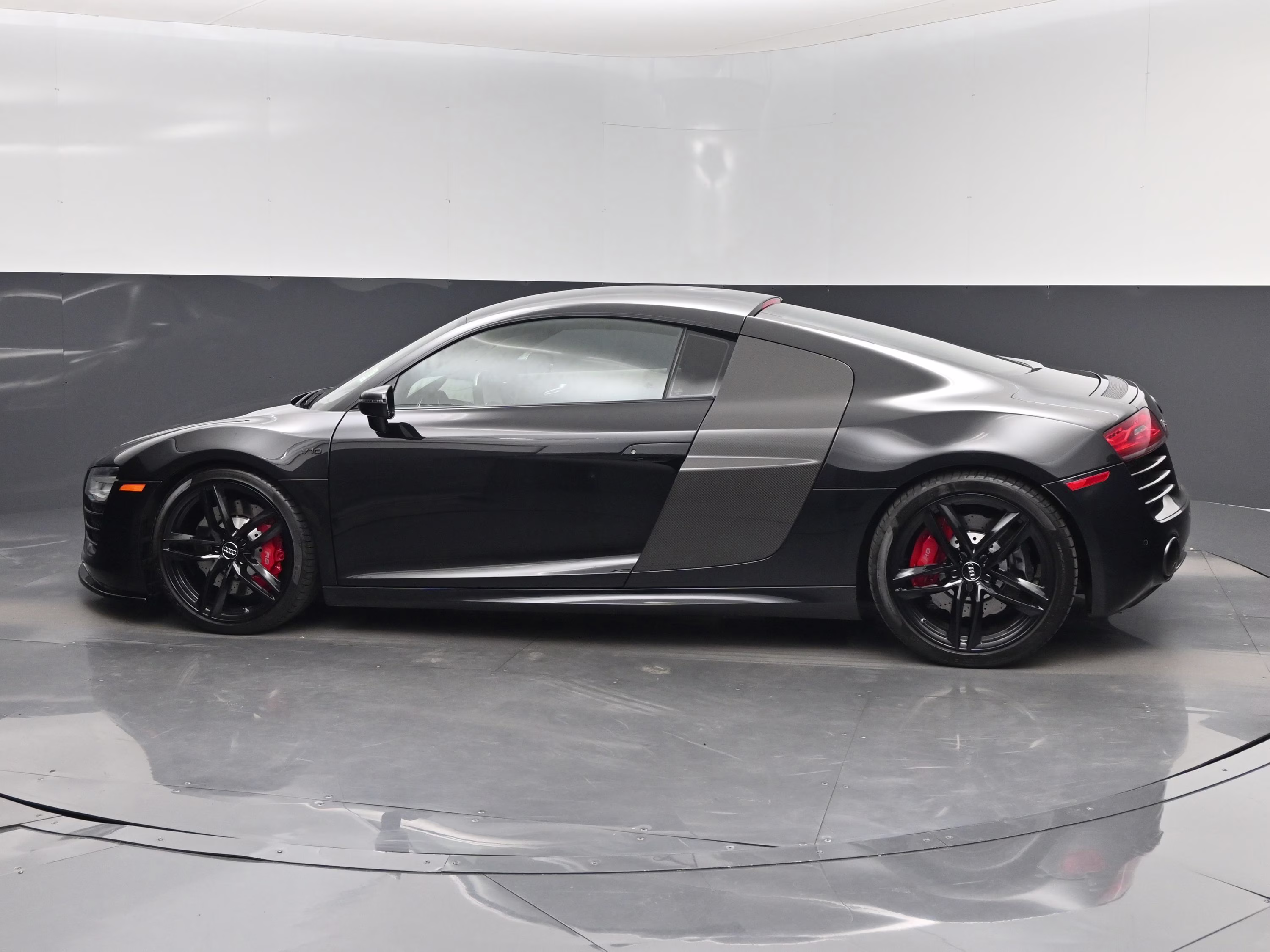 2015 Black Audi R8 5.2 AWD Coupe