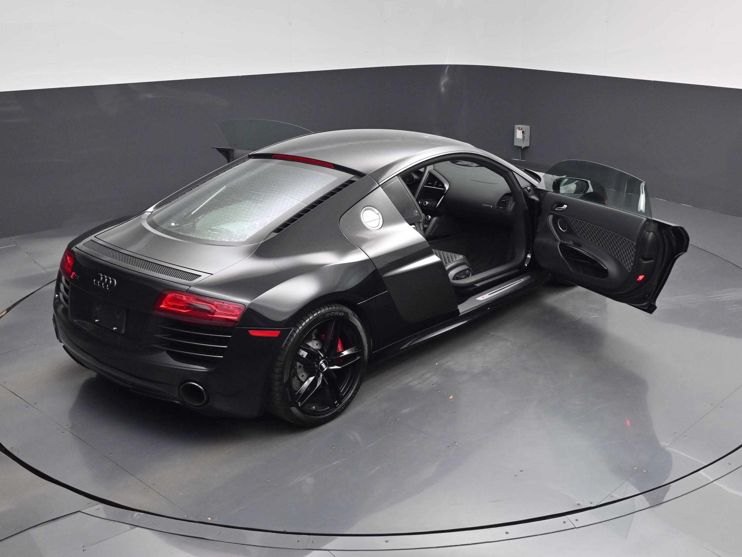 2015 Black Audi R8 5.2 AWD Coupe