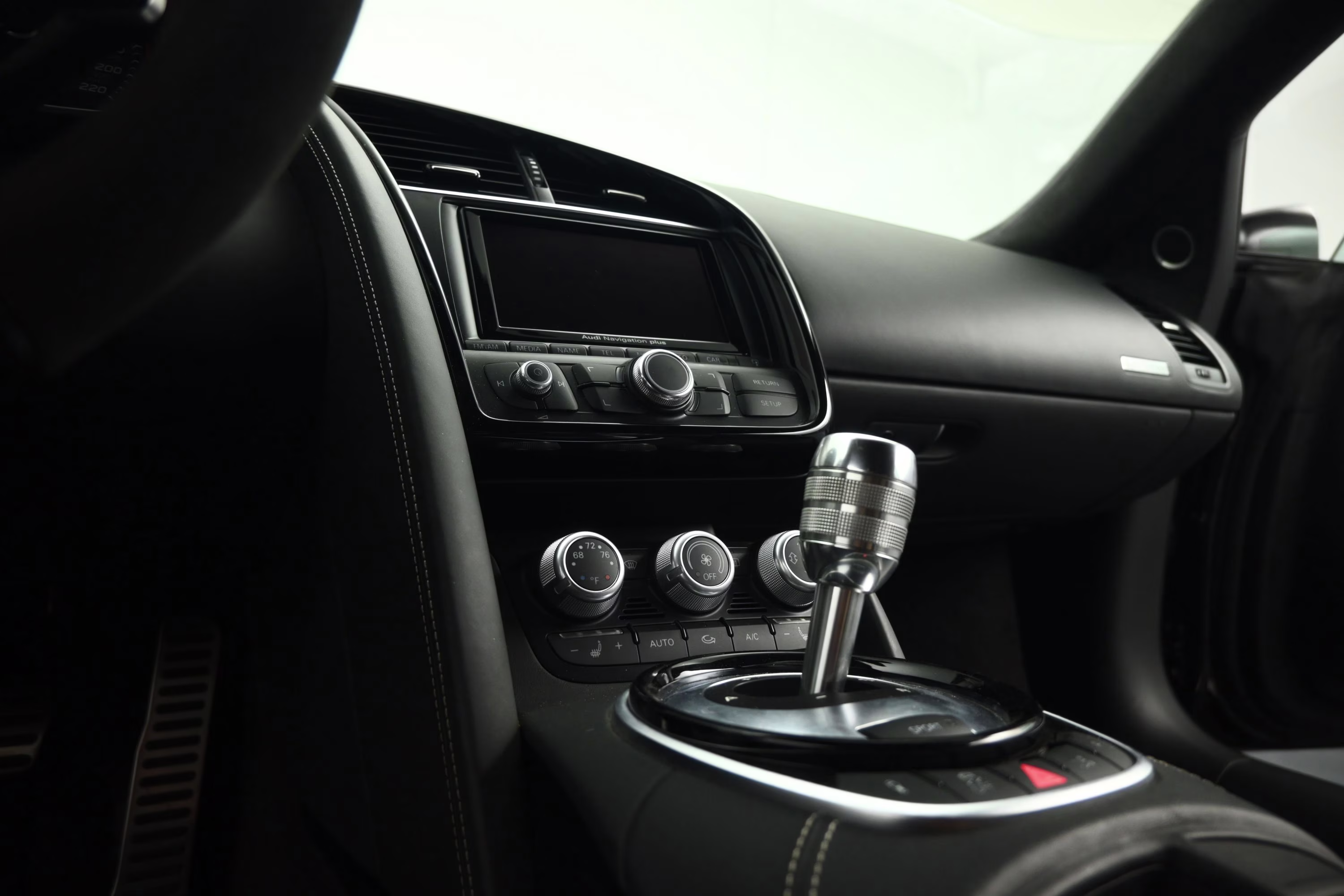 2015 Black Audi R8 5.2 AWD Coupe