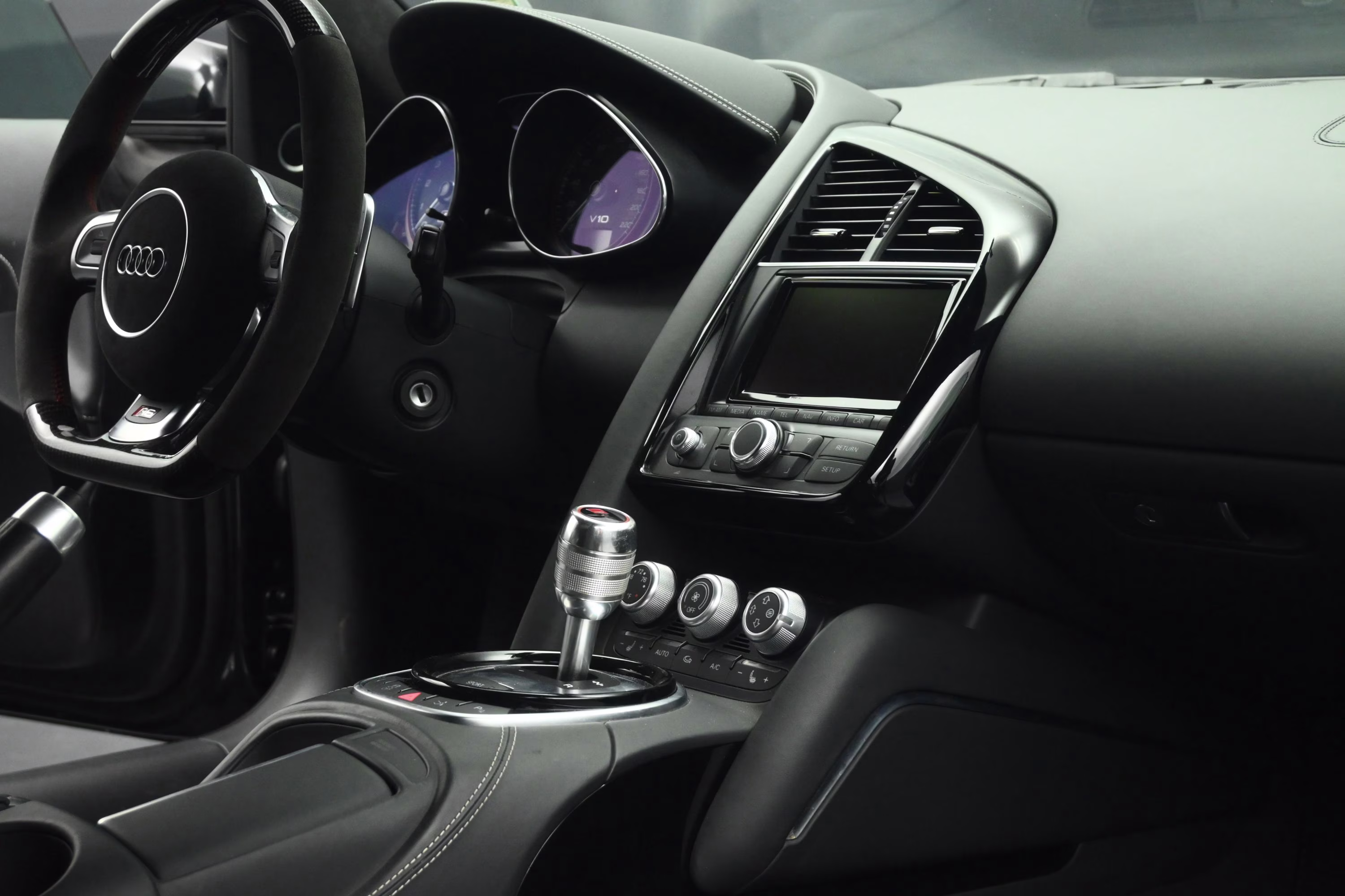 2015 Black Audi R8 5.2 AWD Coupe