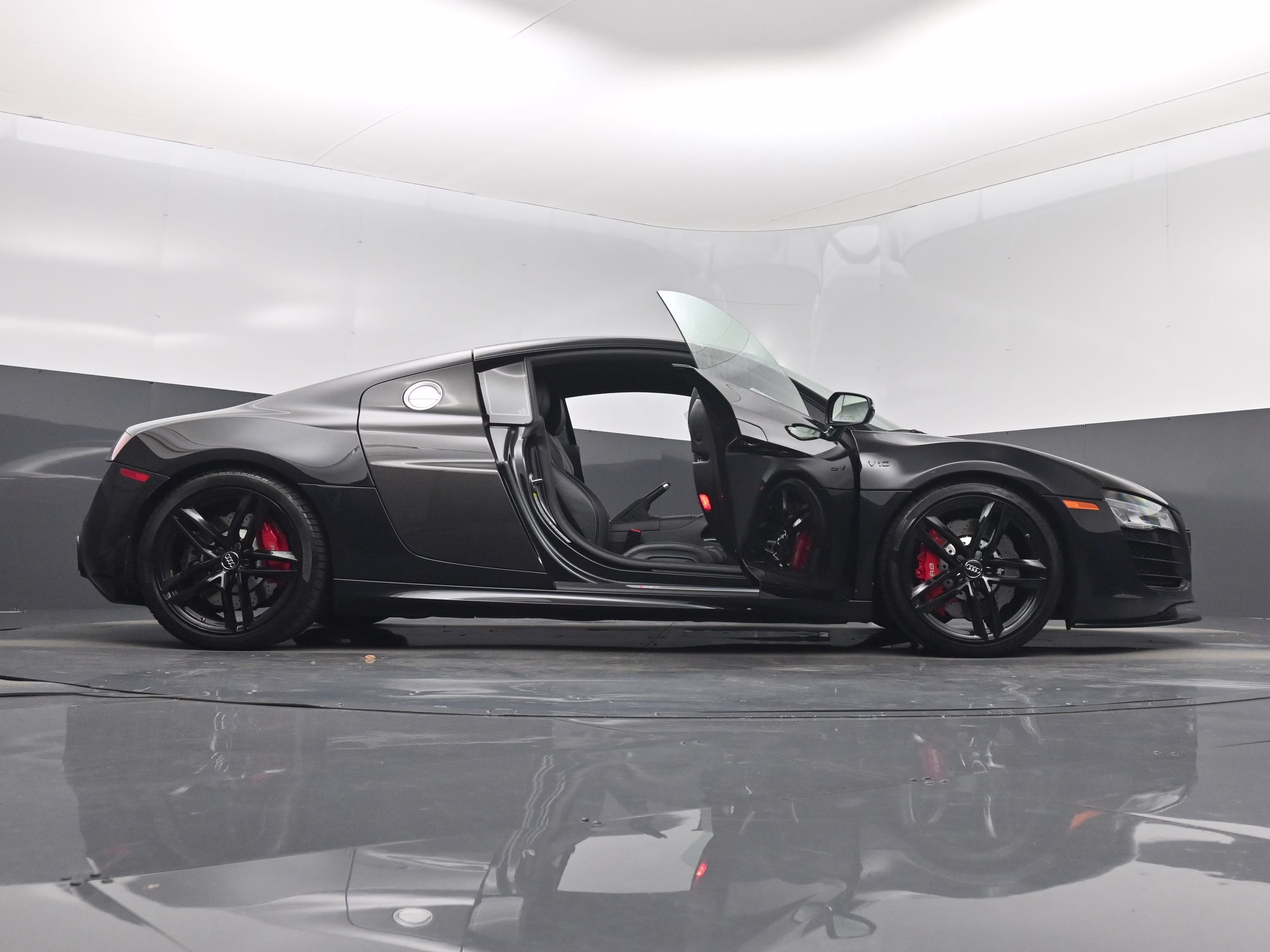 2015 Black Audi R8 5.2 AWD Coupe