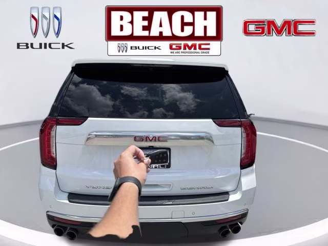 2021 Summit White GMC Yukon Denali 4X4 SUV