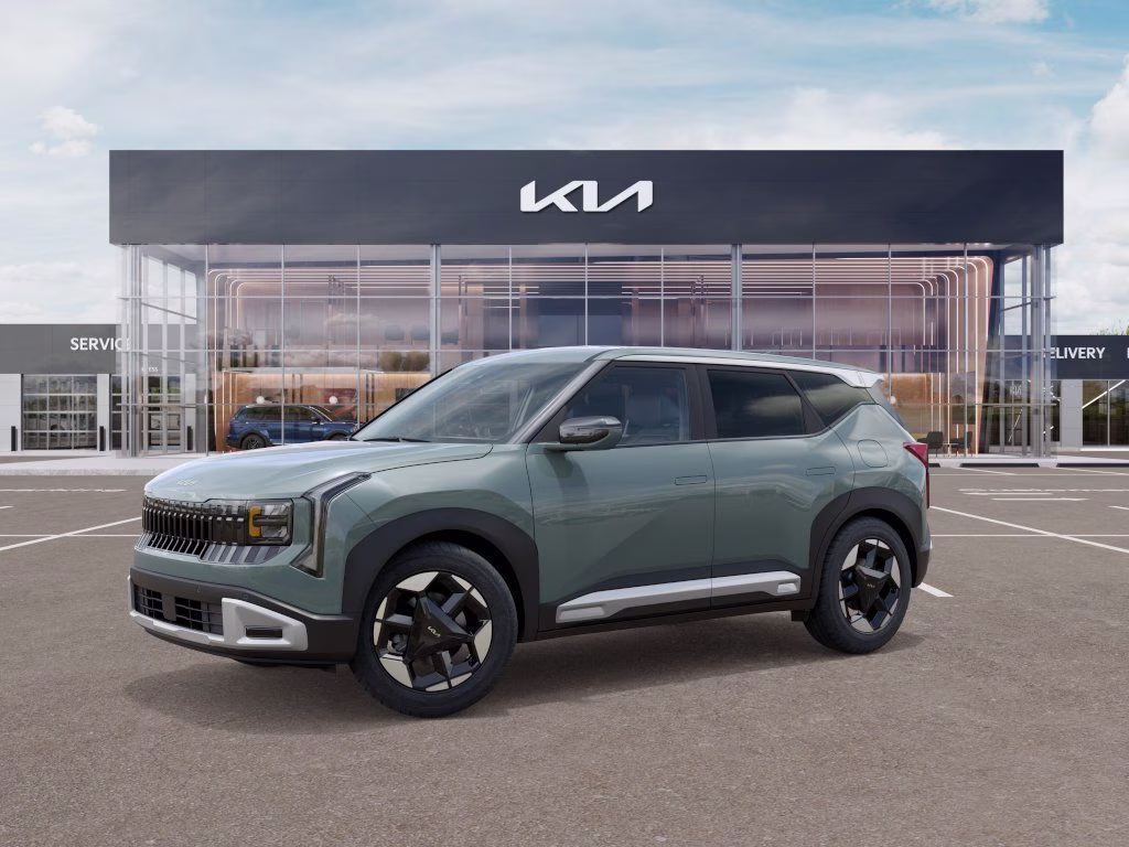 2027 Green Kia Seltos EX FWD SUV