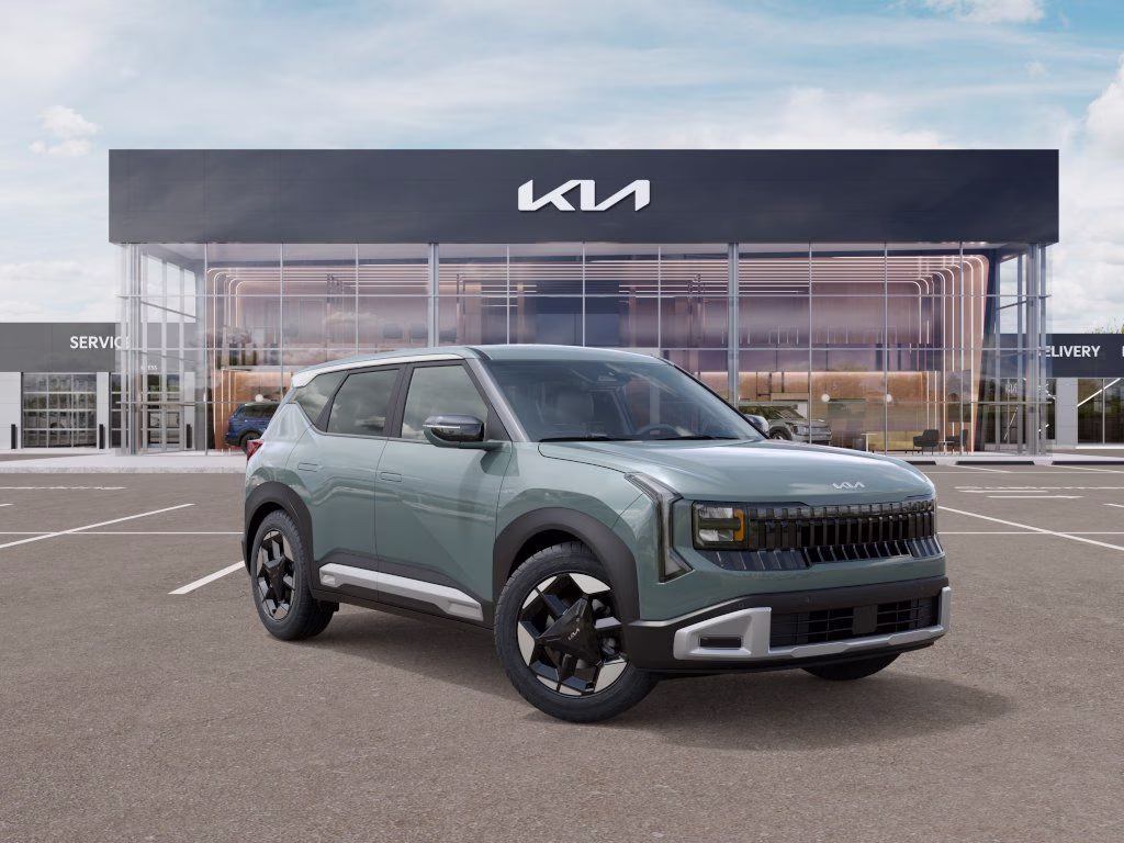 2027 Green Kia Seltos EX FWD SUV
