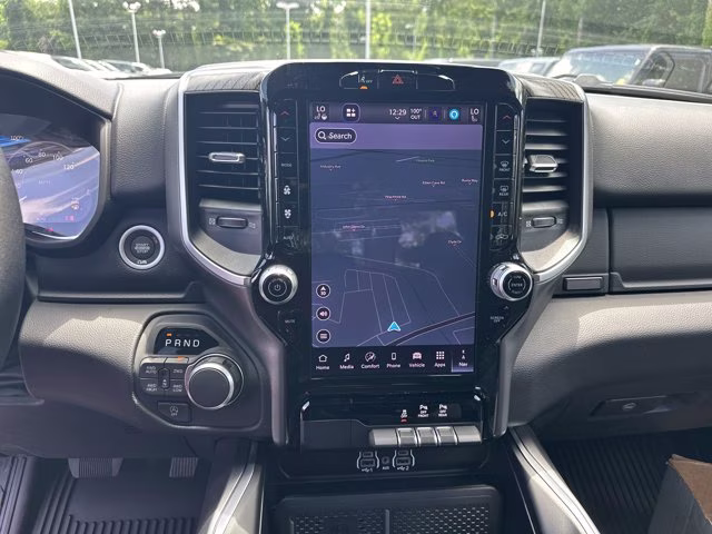 2026 Diamond Black Crystal Pearlcoat Ram 1500 Big Horn 4X4 Truck
