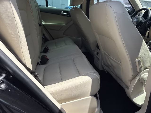 2012 Deep Black Volkswagen Tiguan S FWD SUV
