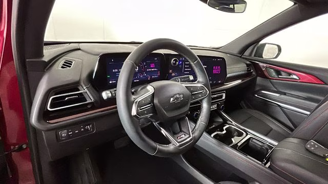 2025 Radiant Red Tintcoat Chevrolet Traverse Z71 AWD SUV