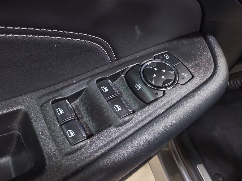 2024 Gray Metallic Ford Edge Titanium AWD SUV