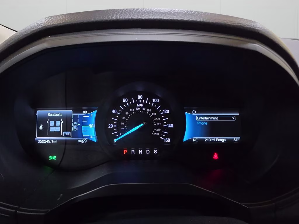 2024 Gray Metallic Ford Edge Titanium AWD SUV