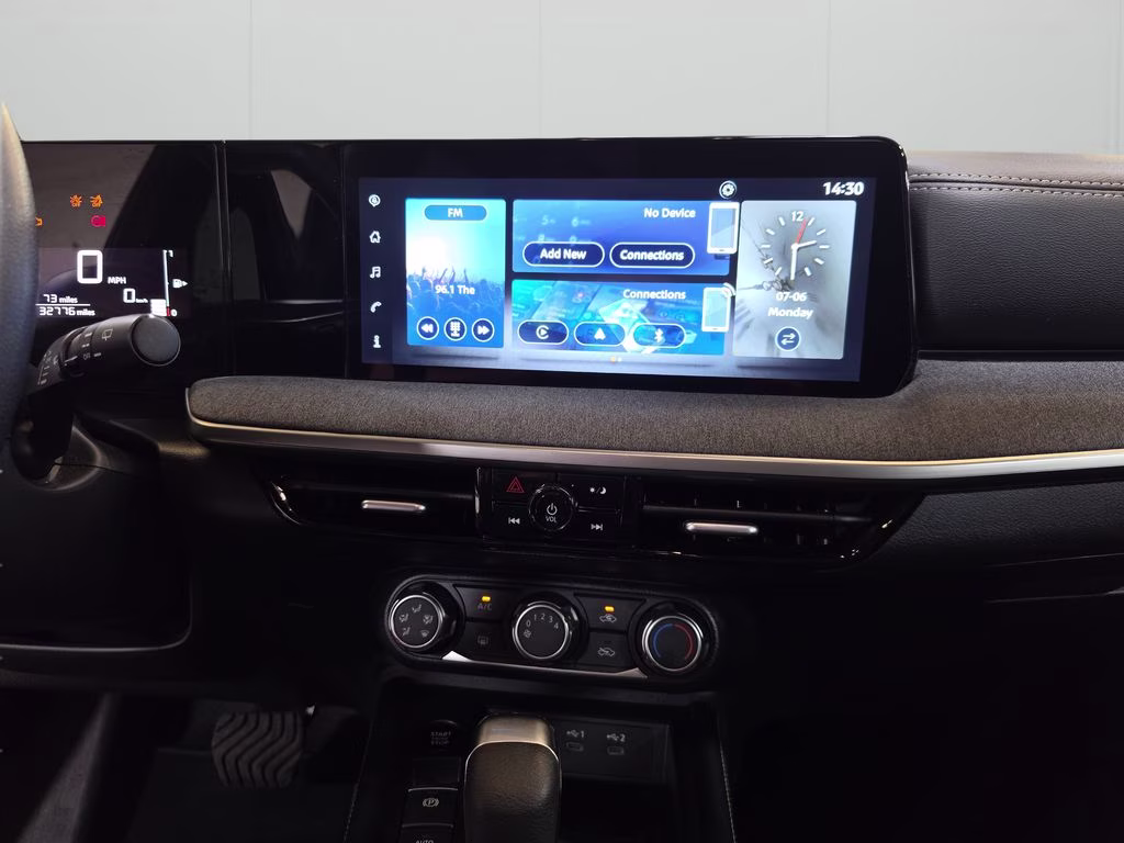 2025 Super Black Nissan Kicks SV AWD SUV