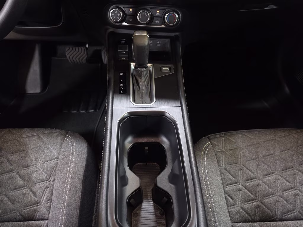 2025 Super Black Nissan Kicks SV AWD SUV