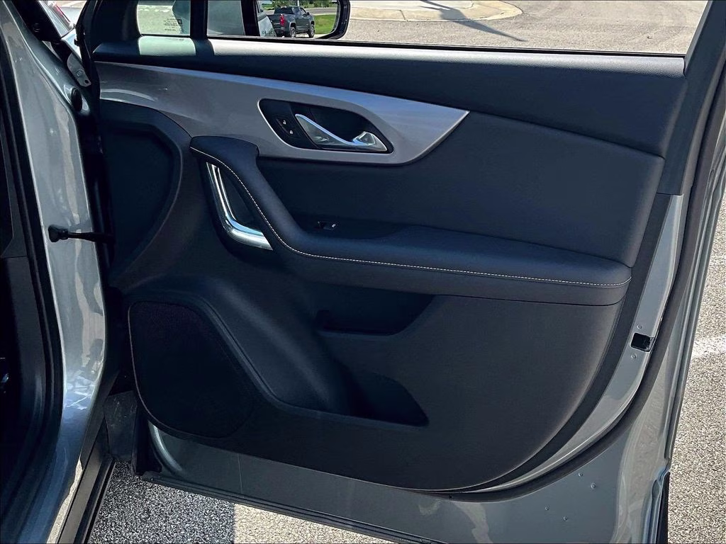2023 Sterling Gray Metallic Chevrolet Blazer LT AWD SUV