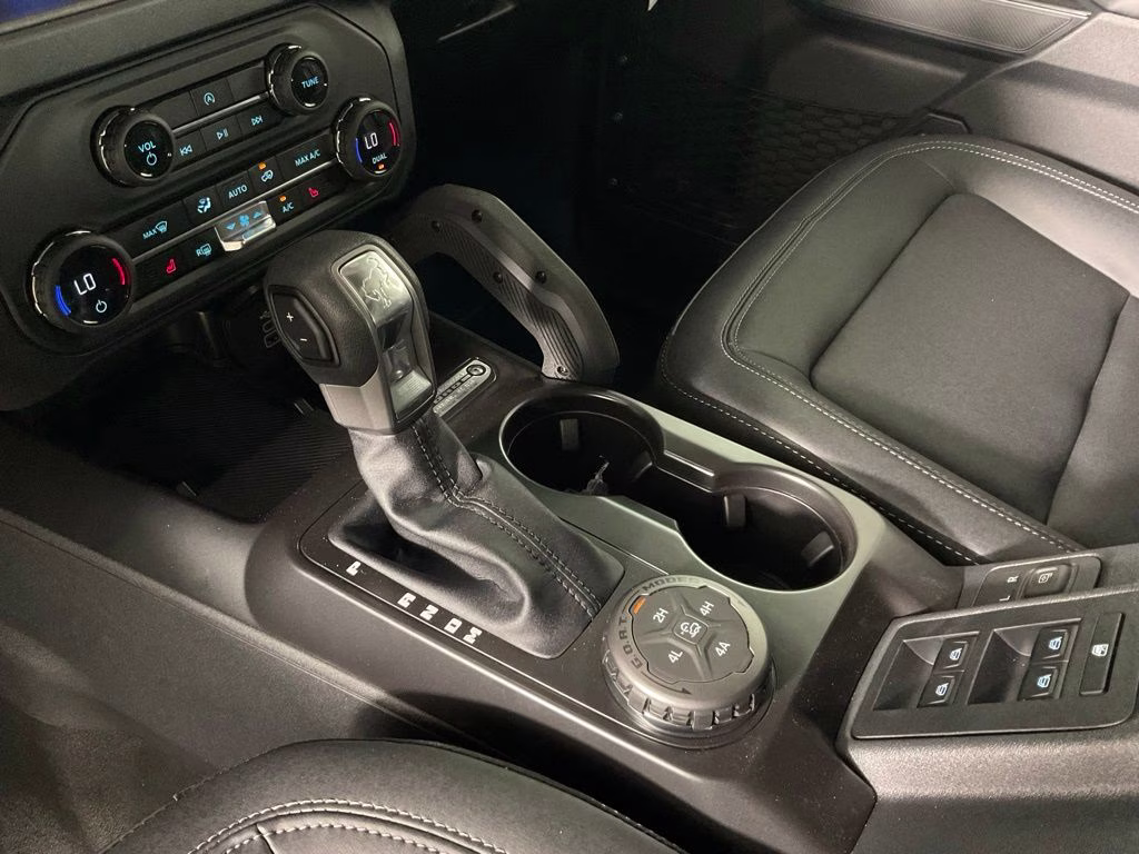 2026 Avalanche Ford Bronco Big Bend 4X4 SUV