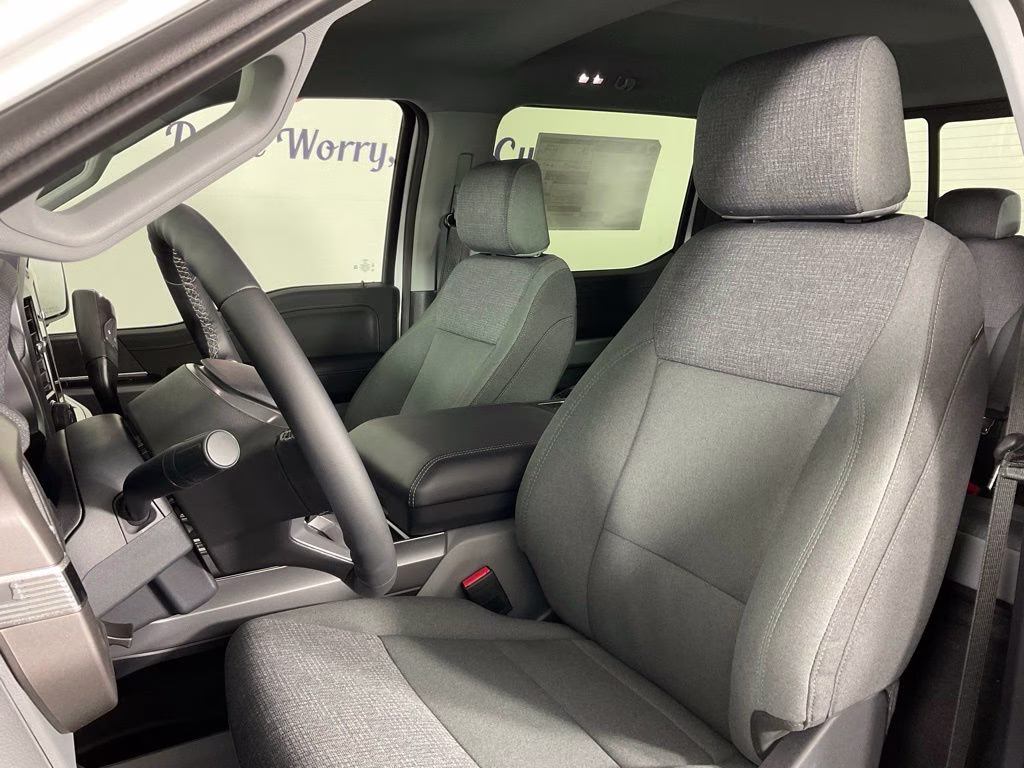 2026 Oxford White Ford F-150 XLT RWD Truck
