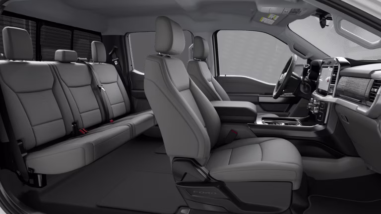 2026 Oxford White Ford F-150 XLT RWD Truck