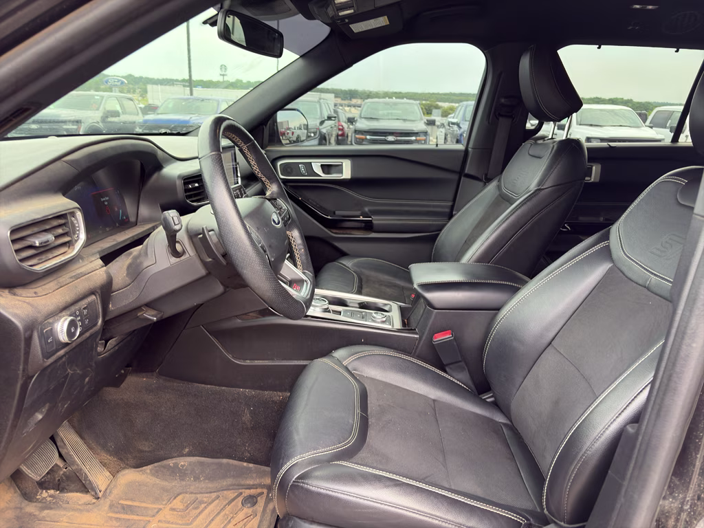 2022 Agate Black Metallic Ford Explorer ST 4X4 SUV