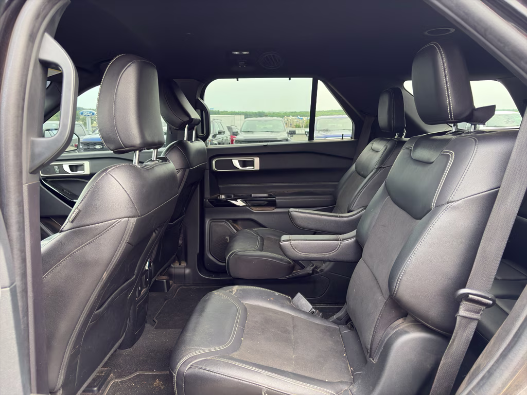2022 Agate Black Metallic Ford Explorer ST 4X4 SUV