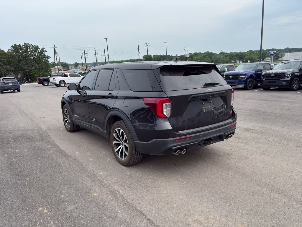2022 Agate Black Metallic Ford Explorer ST 4X4 SUV