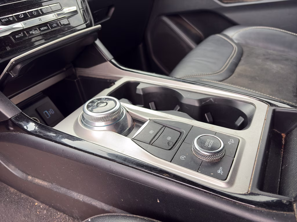 2022 Agate Black Metallic Ford Explorer ST 4X4 SUV