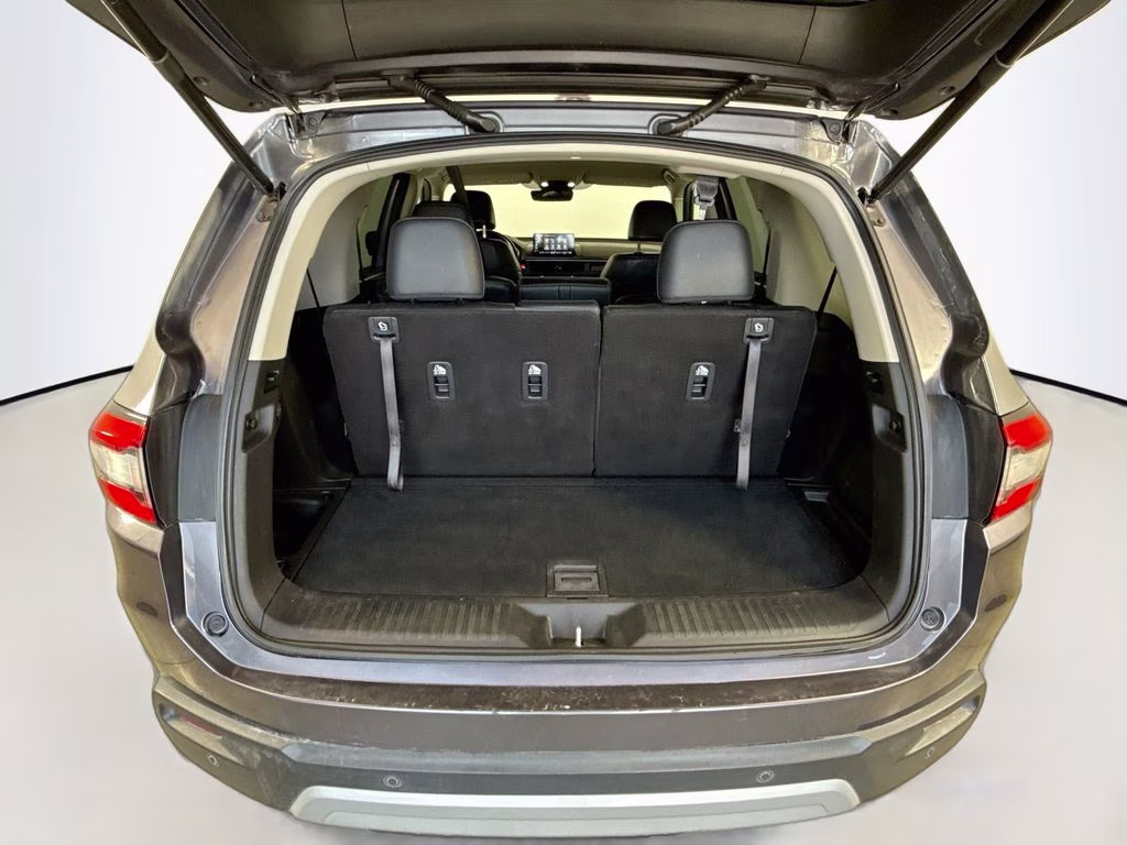 2025 Crystal Black Pearl Honda Pilot EX-L FWD SUV