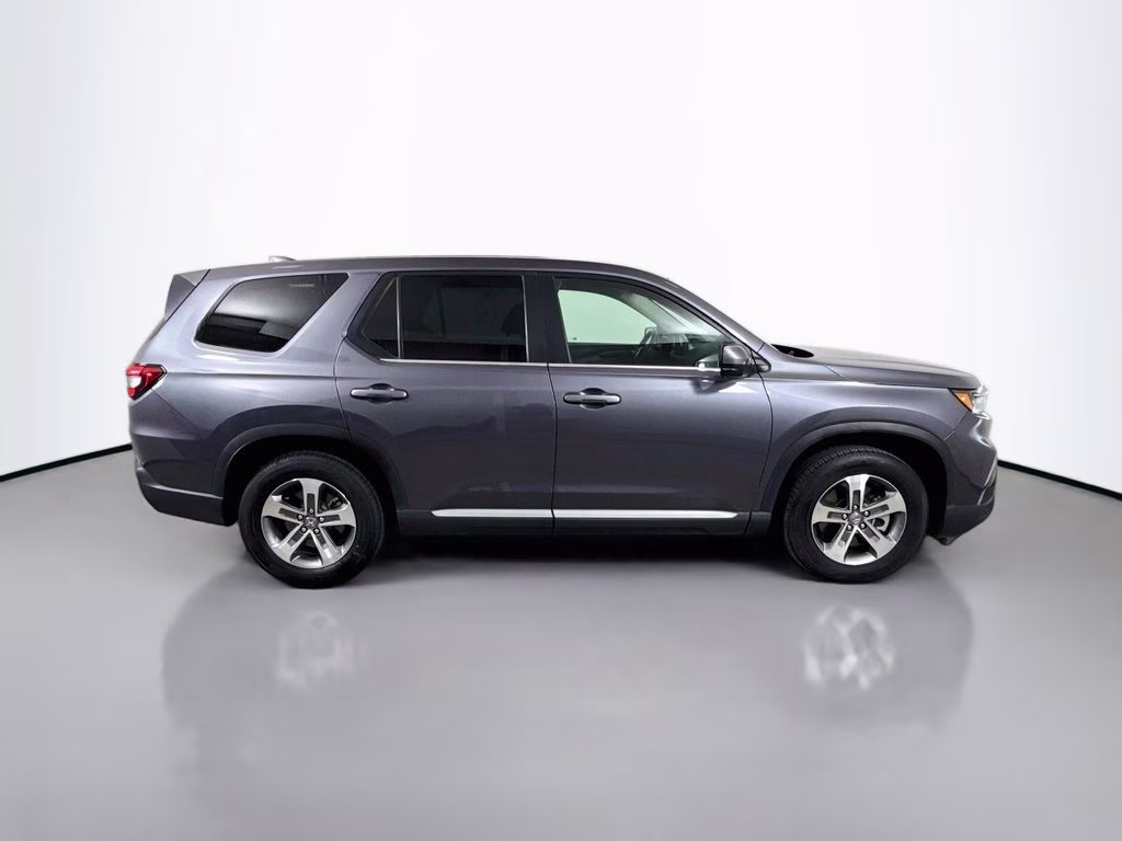 2025 Crystal Black Pearl Honda Pilot EX-L FWD SUV