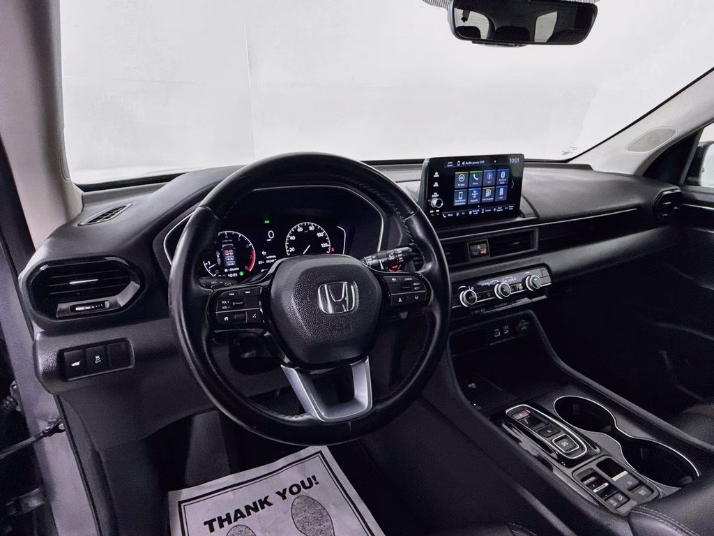 2025 Crystal Black Pearl Honda Pilot EX-L FWD SUV